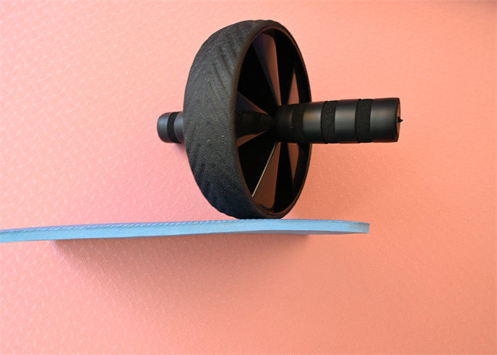 Achieve a stronger core with our customizable TPR Abdominal Wheel Roller, perfect for versatile core exercises